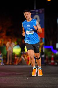 BIB: 1604, 43862
                            <button type="button" onclick="openModal(21551357)" class="btn btn-primary btn-sm float-right btn-popup" data-toggle="modal" data-target=".modal-high-quality">
                        <i class="fas fa-shopping-cart"></i> Add to Cart
                    </button>
                                            <button type="button" onclick="isThisMe(21551357, true)" class="btn btn-success btn-sm float-right btn-popup btn-isme hidden" data-toggle="tooltip" data-placement="bottom" title="นี่คือรูปของคุณใช่ไหม คลิกที่นี่เพื่อเอาเข้าอัลบั้ม">
                        <i class="fas fa-plus"></i> Add to album
                    </button>
                    <button type="button" onclick="isThisMe(21551357, false)" class="btn btn-warning btn-sm float-right btn-popup btn-isnotme hidden">
                        <i class="fas fa-ban"></i> Remove from album
                    </button>